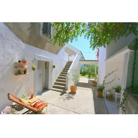Old Town Vrsi